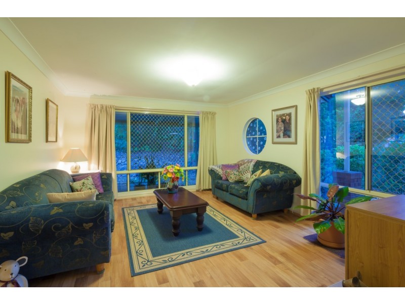 33 Blackbean Court, Black Mountain QLD 4563