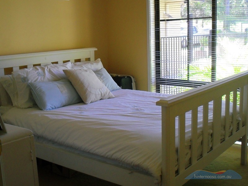 83 Blueberry Dr, Cooroy QLD 4563