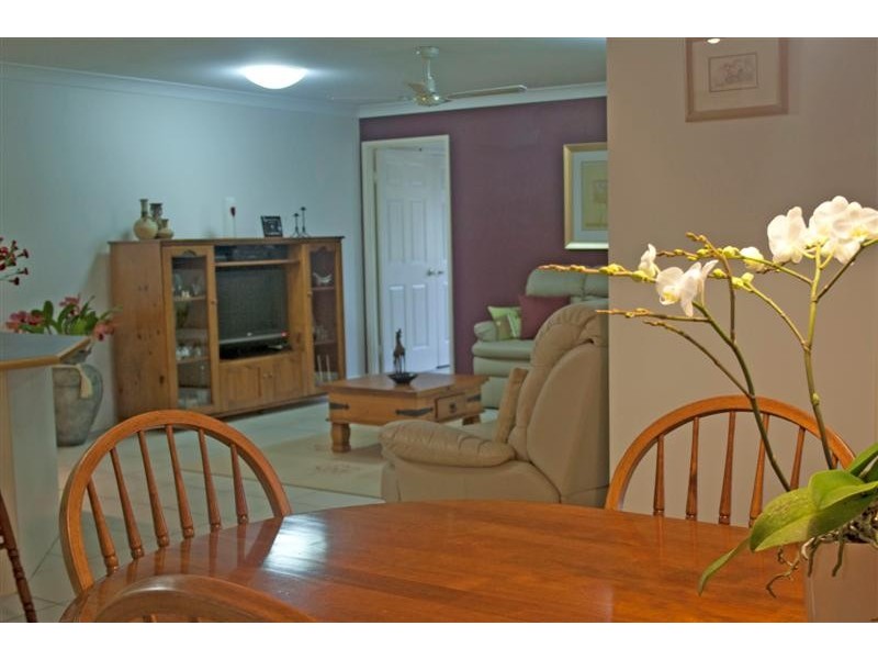 84 Blueberry Dr, Cooroy QLD 4563