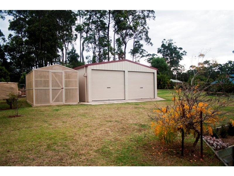 84 Blueberry Dr, Cooroy QLD 4563