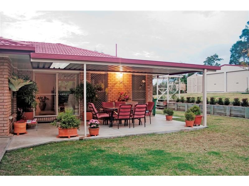 84 Blueberry Dr, Cooroy QLD 4563