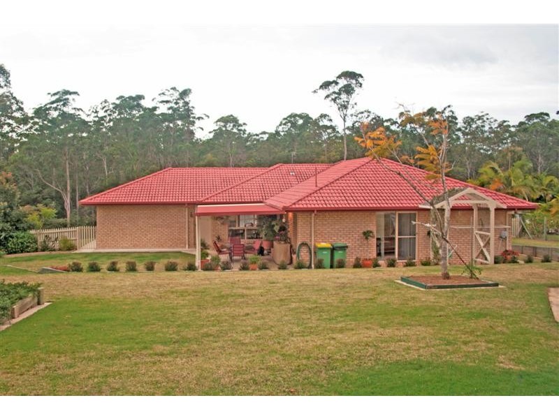 84 Blueberry Dr, Cooroy QLD 4563