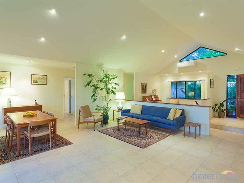 142 Blueberry Dr, Black Mountain QLD 4563