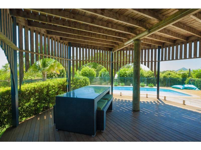 153 Blueberry Drive, Black Mountain QLD 4563