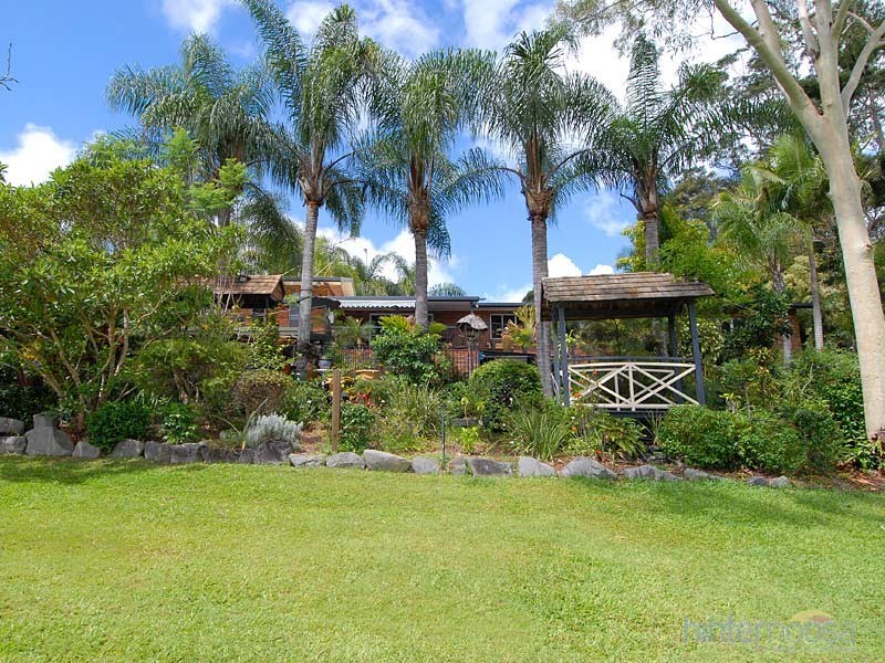 1 Browns Road, Cooroy QLD 4563