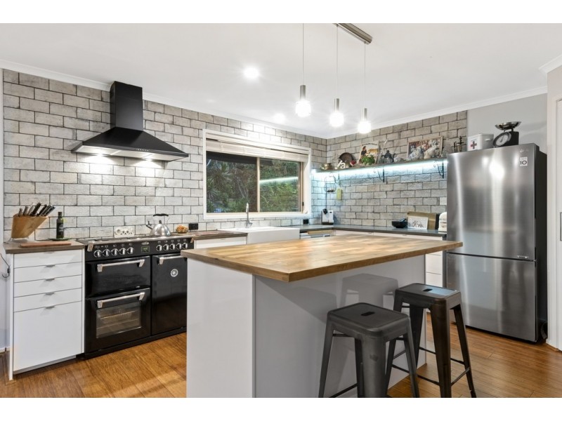 7 Bunya Lane, Black Mountain QLD 4563