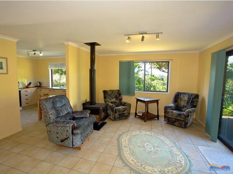 50 Butterfly Lane, Cooroy QLD 4563