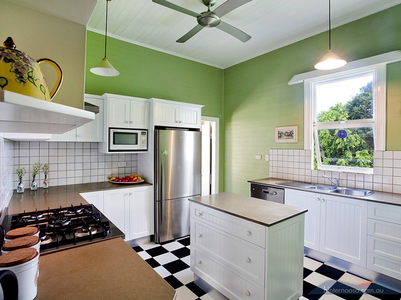 37 Cooroy Mountain Rd, Cooroy QLD 4563