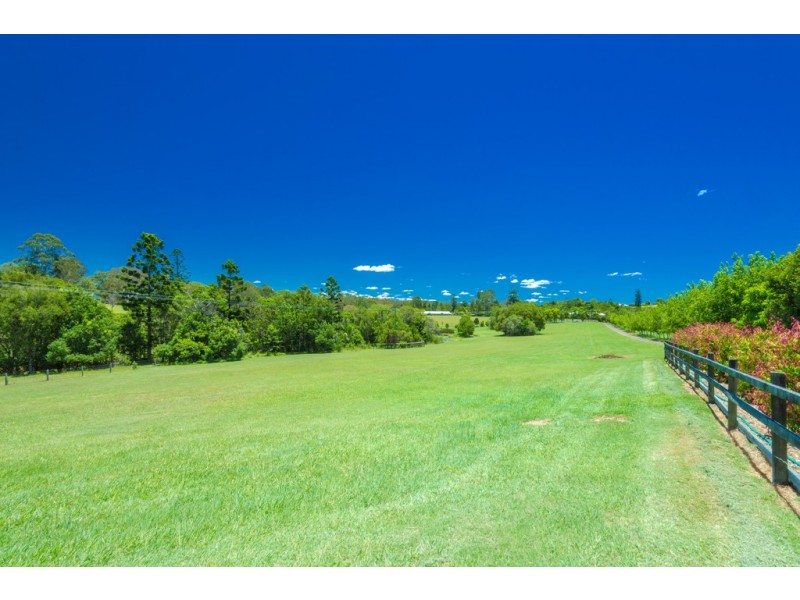 164 Cooroy Mountain Rd, Cooroy QLD 4563