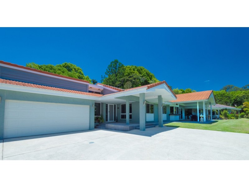 179 Cooroy Belli Creek Rd, Cooroy QLD 4563