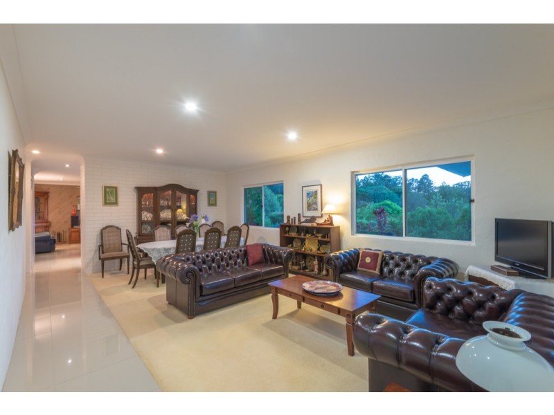 179 Cooroy Belli Creek Rd, Cooroy QLD 4563