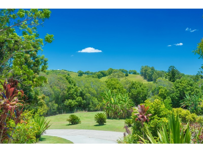 179 Cooroy Belli Creek Rd, Cooroy QLD 4563