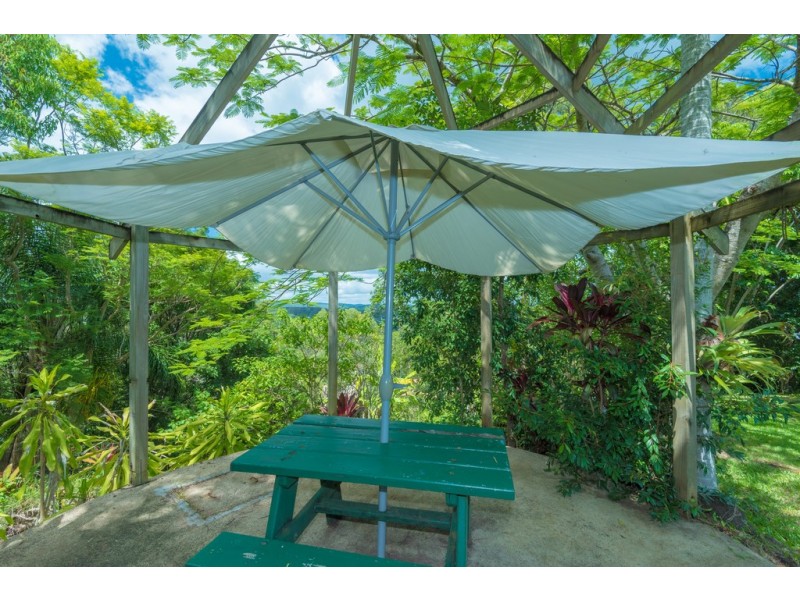 705 Cooroy Belli Creek Rd, Black Mountain QLD 4563