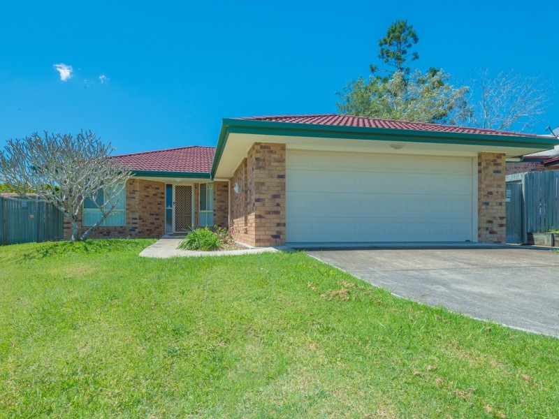 4 Corkwood Pl, Cooroy QLD 4563