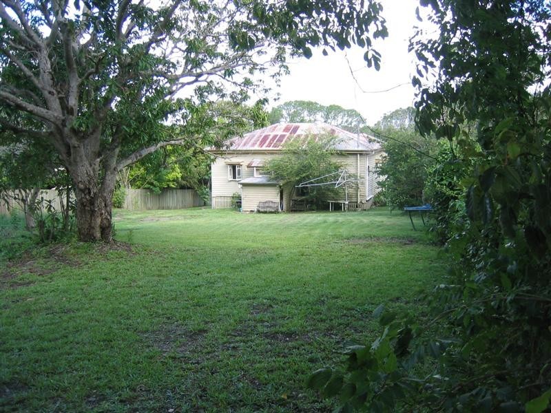 11 Crystal St, Cooroy QLD 4563
