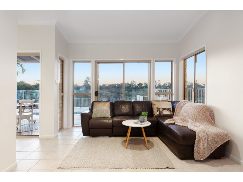 47 Cudgerie Drive, Black Mountain QLD 4563