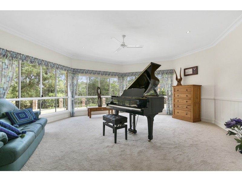 61 Cudgerie Drive, Black Mountain QLD 4563