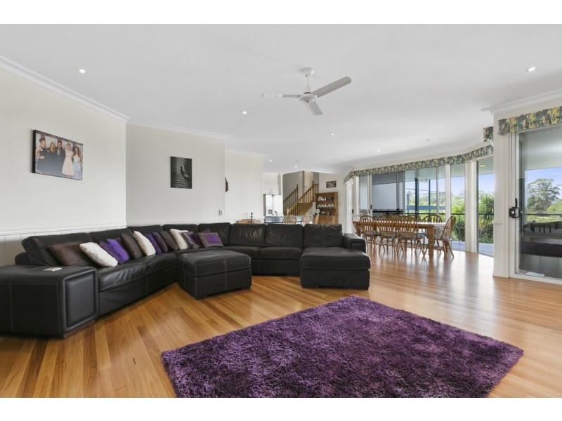 61 Cudgerie Drive, Black Mountain QLD 4563