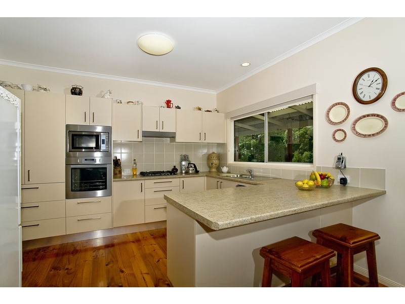 98 Cudgerie Drive, Black Mountain QLD 4563