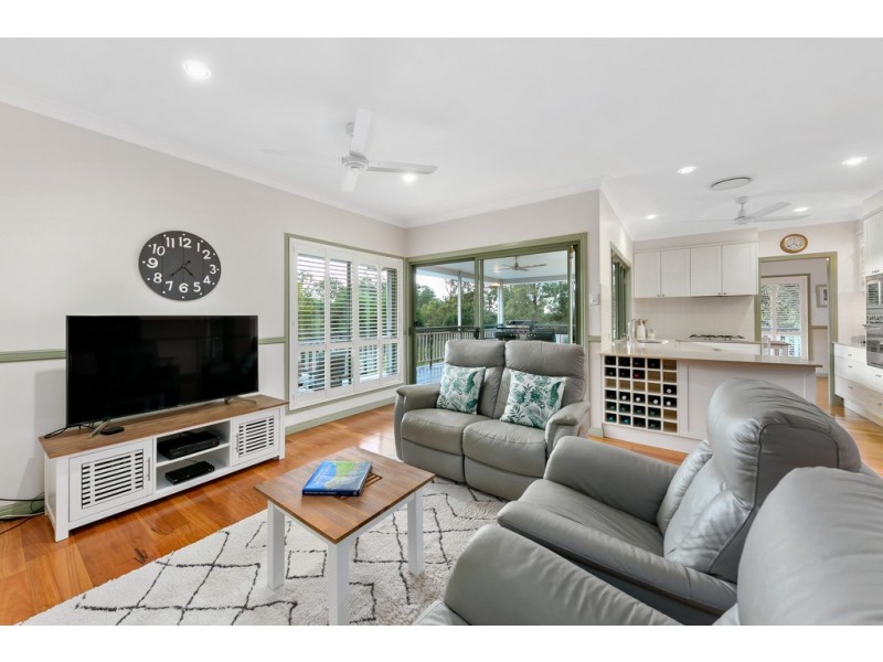 107 Cudgerie Drive, Black Mountain QLD 4563