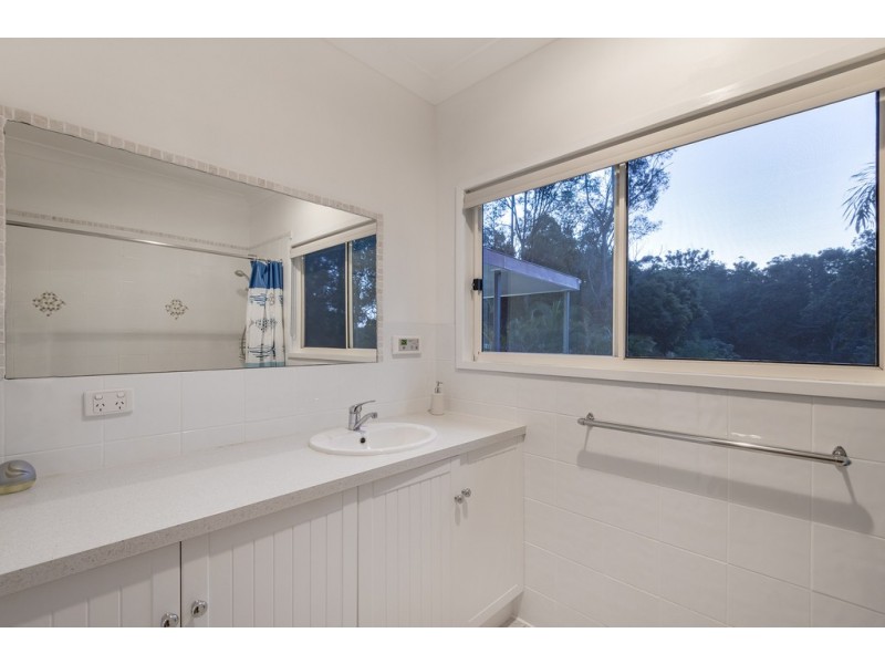 115 Cudgerie Drive, Black Mountain QLD 4563