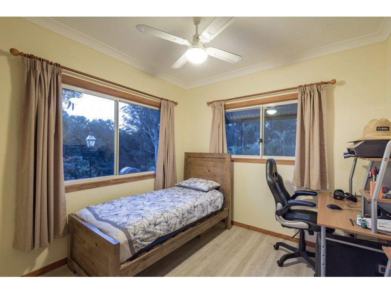 115 Cudgerie Drive, Black Mountain QLD 4563