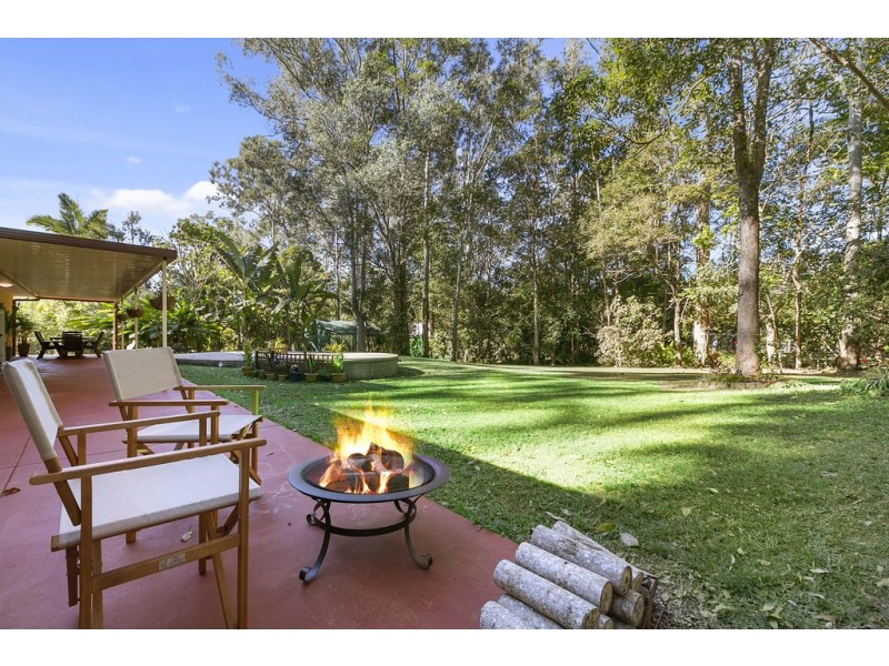 126 Cudgerie Drive, Black Mountain QLD 4563
