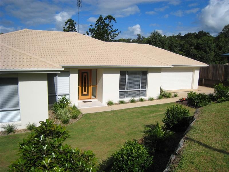 25 Dianella Ct, Cooroy QLD 4563