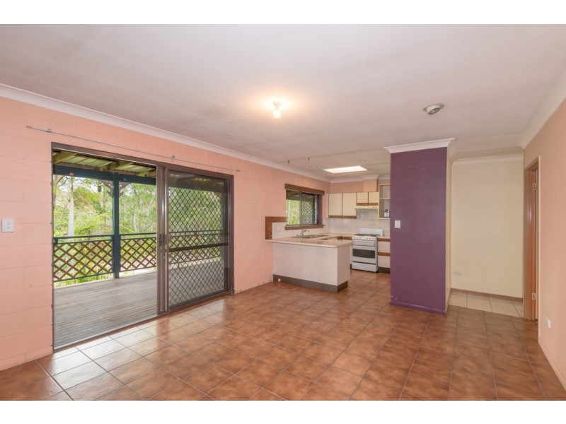 541 Elm St, Black Mountain QLD 4563