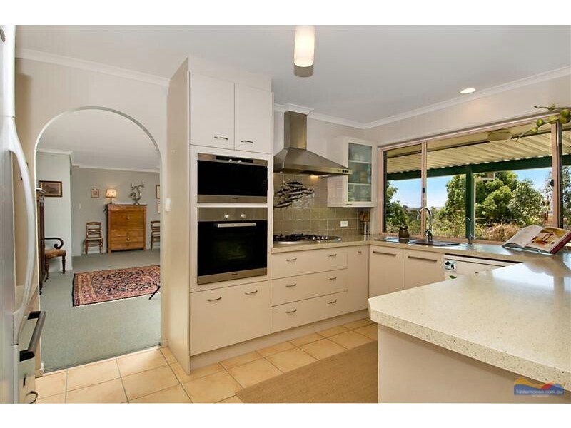 14 Fantail Crescent, Cooroy QLD 4563