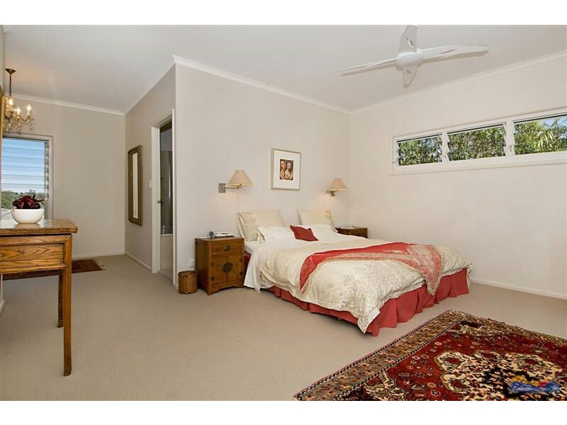 14 Fantail Crescent, Cooroy QLD 4563