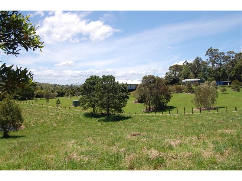 36 Fig Tree Lane, Lake Macdonald QLD 4563