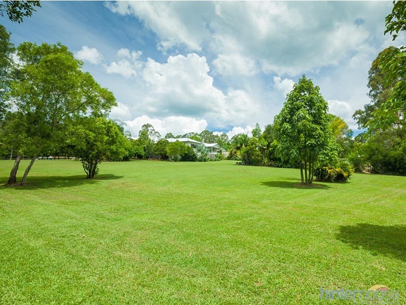 10 Flooded Gum Pl, Black Mountain QLD 4563