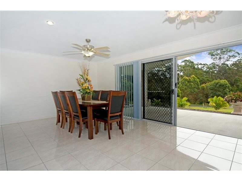19 Flooded Gum Pl, Cooroy QLD 4563