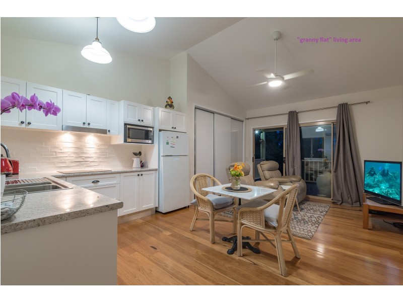 16 Foambark Place, Black Mountain QLD 4563