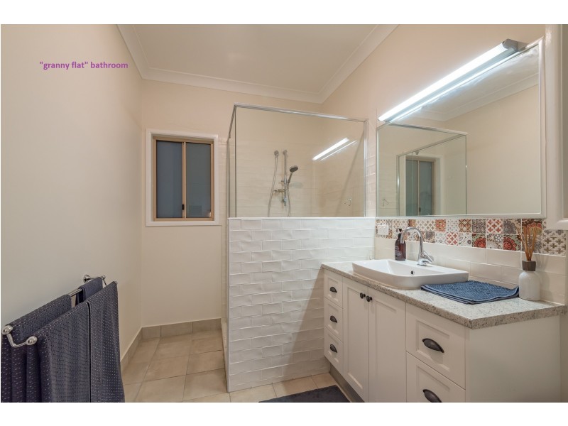16 Foambark Place, Black Mountain QLD 4563
