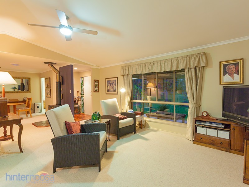 17 Forest Acres Dr, Lake Macdonald QLD 4563