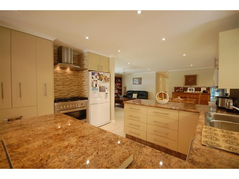 223 Forest Acres Dr, Cooroy QLD 4563