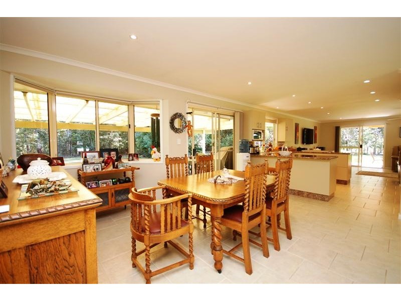 223 Forest Acres Dr, Cooroy QLD 4563