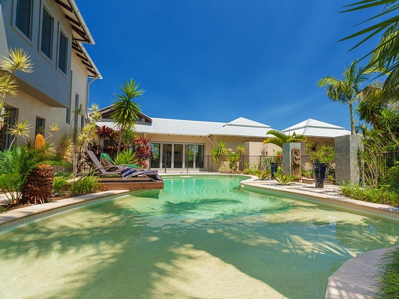 27 Grevillea Lane, Lake Macdonald QLD 4563