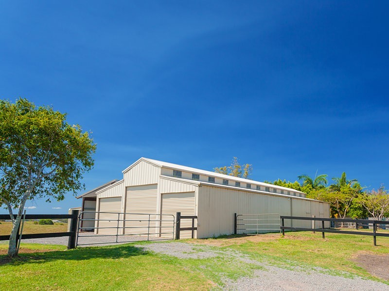 27 Grevillea Lane, Lake Macdonald QLD 4563