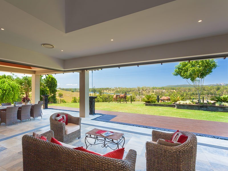 27 Grevillea Lane, Lake Macdonald QLD 4563