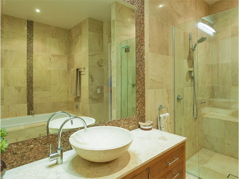 27 Grevillea Lane, Lake Macdonald QLD 4563