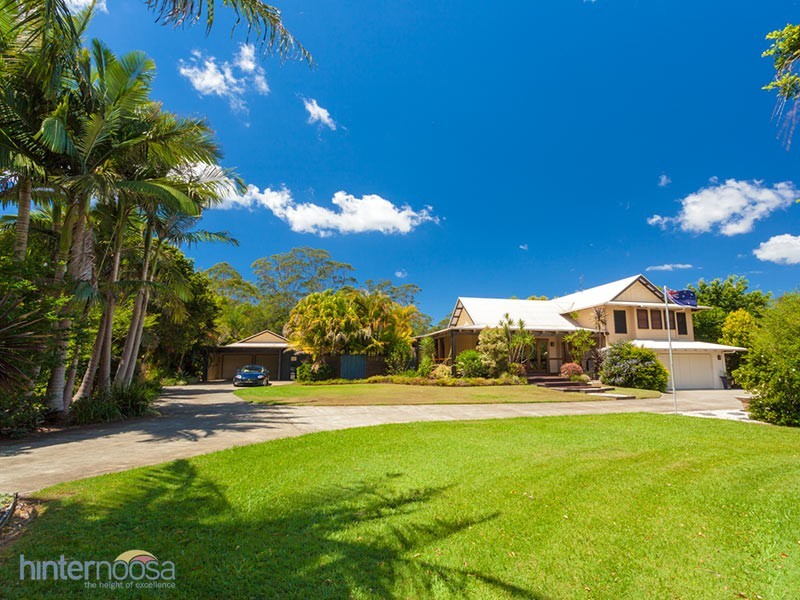 19 Highland Drive, Lake Macdonald QLD 4563