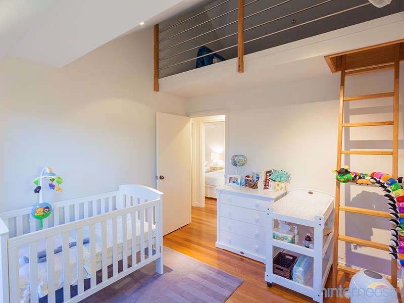 19 Highland Drive, Lake Macdonald QLD 4563