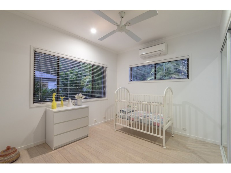 43 Highland Dr, Lake Macdonald QLD 4563