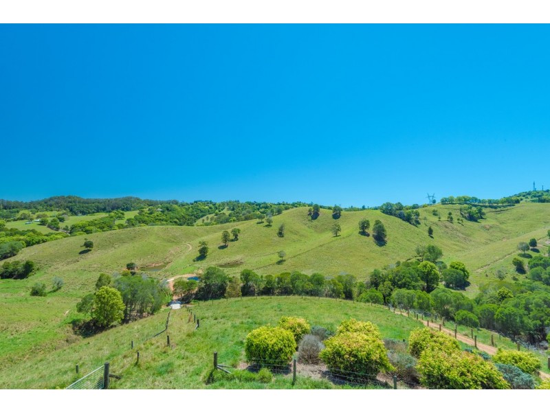 76 Honeytree La, Ridgewood QLD 4563