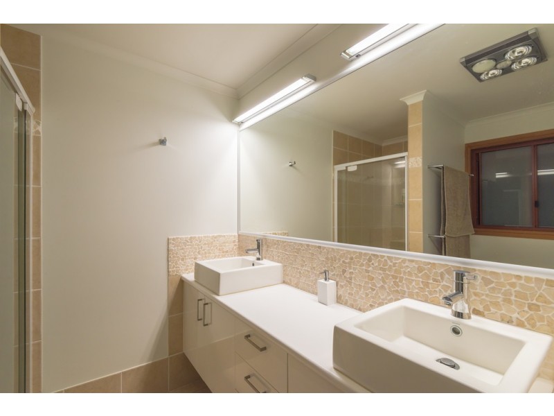 76 Honeytree La, Ridgewood QLD 4563