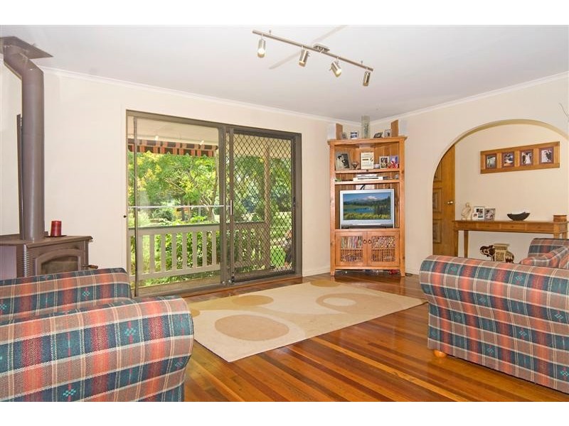 96 Jubilee Road, Carters Ridge QLD 4563