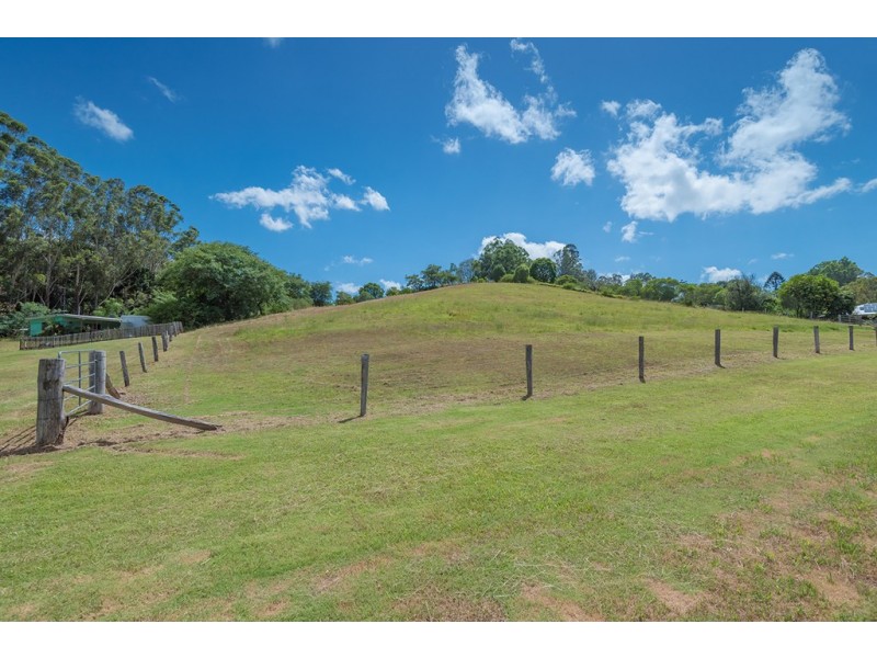 127 Jubilee Road, Carters Ridge QLD 4563